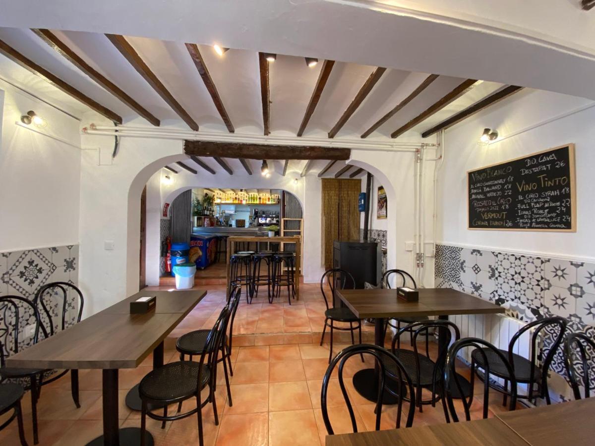 El Albergue Cirat Εξωτερικό φωτογραφία