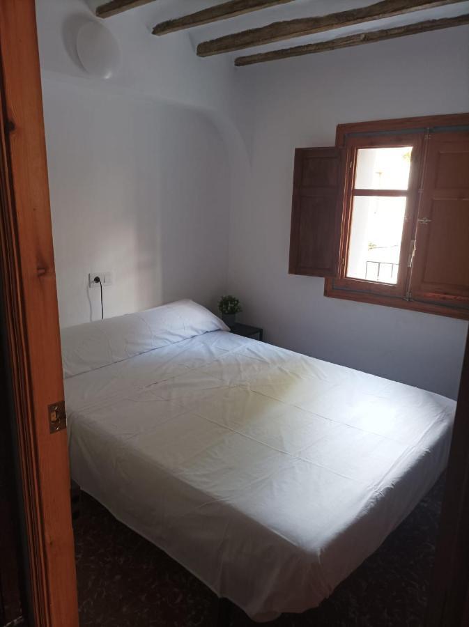 El Albergue Cirat Εξωτερικό φωτογραφία